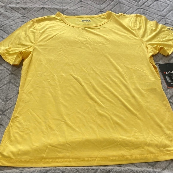 Bass outdoors yellow performance tee size large - Picture 1 of 8